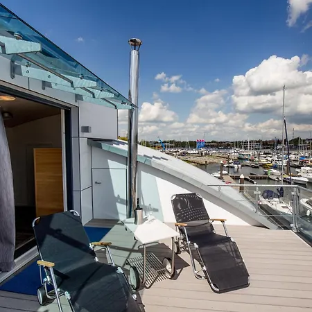 Tatil Evi Kyst 5410 Floating 1 Neustadt in Holstein