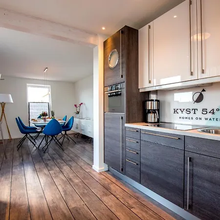 Kyst 5410 Floating 1